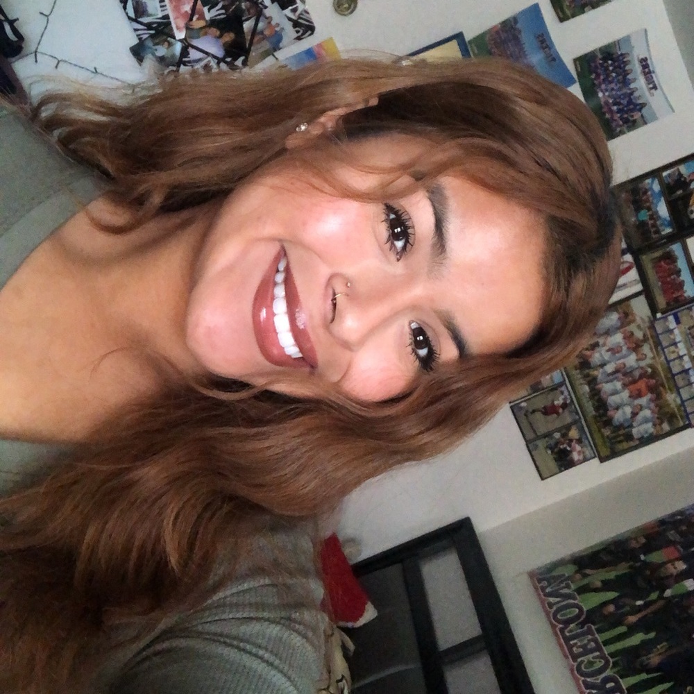 Meet your Posher, Yasmin